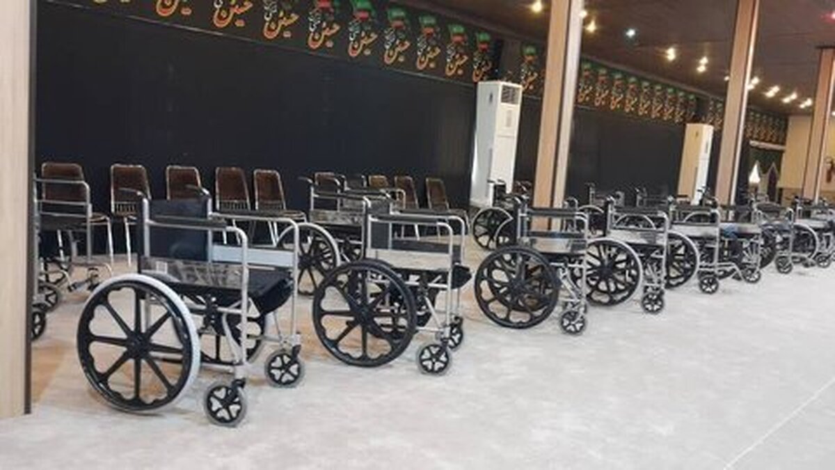 اهدای ۴۰ دستگاه ویلچر به مددجویان بهزیستی شادگان