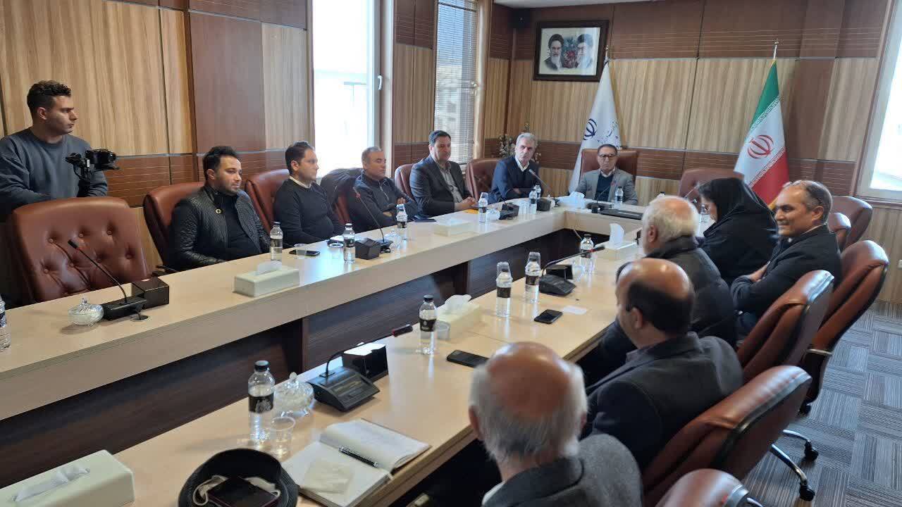 آموزش و ساماندهی فعالان عرصه سوارکاری از چالشهای مهم این رشته ورزشی است آموزش و ساماندهی فعالان عرصه سوارکاری از چالشهای مهم این رشته ورزشی است