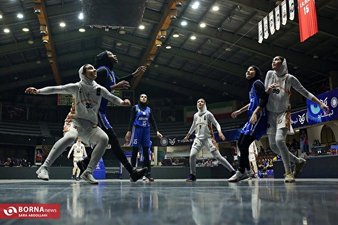 دیدار تیم های بسکتبال دختران آکادمی نیکا - پالایش نفت آبادان