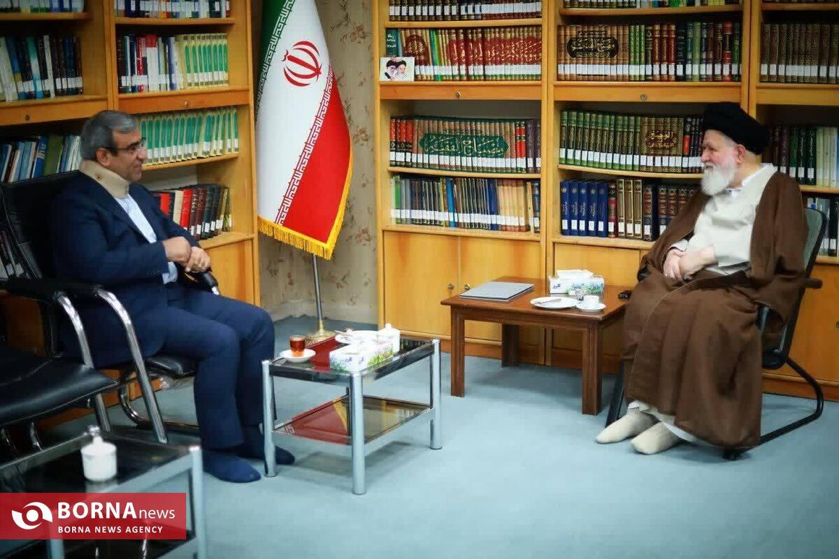 اولویت کشور معیشت مردم است، نه حواشی فرهنگی / نگاه سرمایه‌محور، مردم را از معادلات اقتصادی حذف کرده است / پرداختن به حاشیه‌ها راه‌حل مشکلات اقتصادی استان نیست