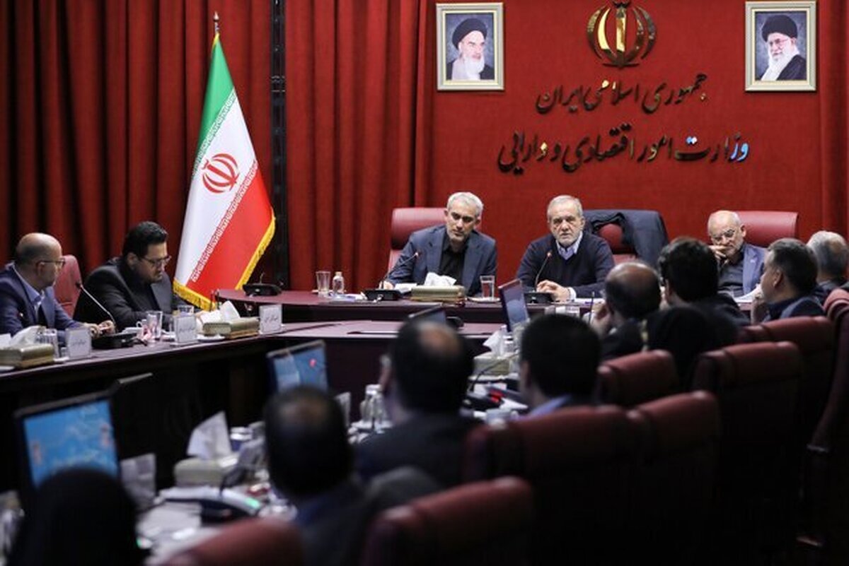 پزشکیان: یکی از زمینه‌های بروز اعتراض در اصناف و بازاریان تعلل در رصد و شنیدن مطالبات این قشر بود