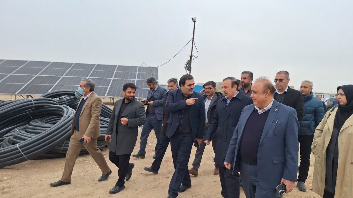 نوذری: توسعه انرژی خورشیدی راهکار اساسی تأمین برق صنایع قزوین است