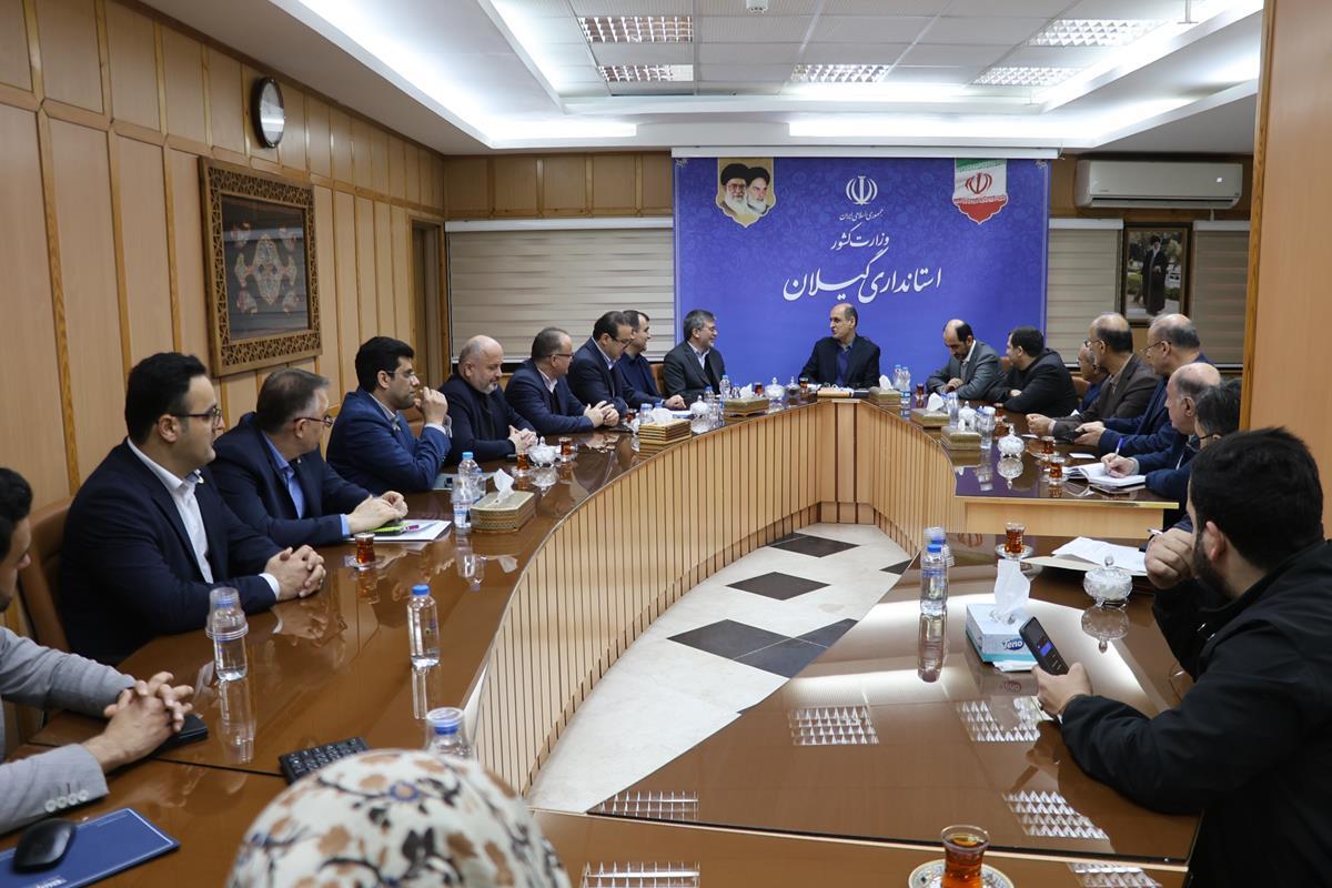 استاندار گیلان : دولت و وزارت اقتصاد آماده احیای بازار شهر رشت است