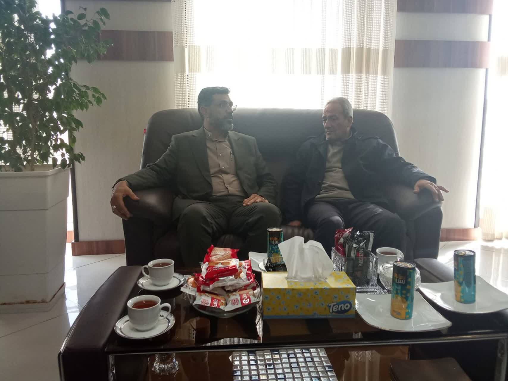 بررسی آخرین وضعیت روند طرد ونظارت اتباع غیرمجاز در استانهای قم و مرکزی