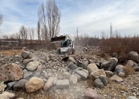  8600 مترمربع از حریم و بستر رودخانه زیاران در استان قزوین آزاد شد