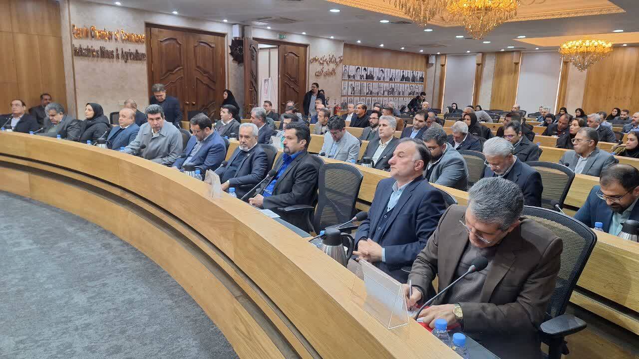 رویکرد ما در صادرات، تمرکز بر بازار کشورهای همسایه است