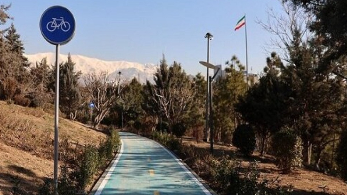 مسیر متفاوت تردد شهروندان با اسکوتر و دوچرخه برقی، به ۱۲۰ کیلومتر می‌رسد/ میزبانی بوستان‌های جدید از مسیر سرزندگی تا پایان سال