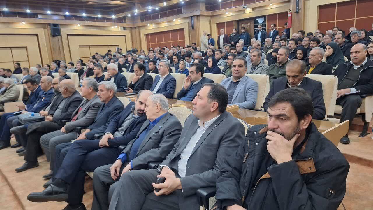 فعالان اقتصادی برای عبور از رکود به ابزارهای نوین مالی روی آورند 