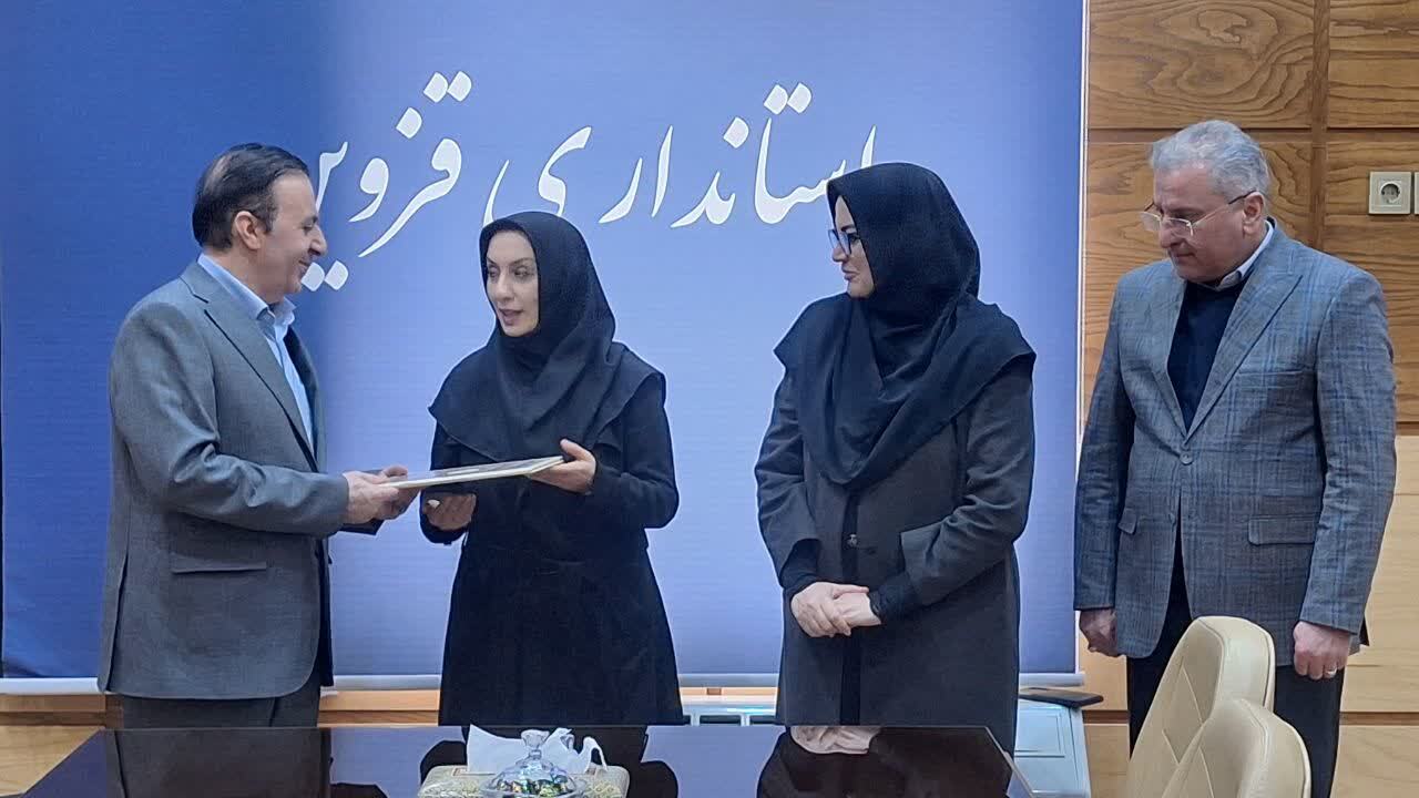 کتابخانه‌های عمومی باید به کانون فرهنگی و تعامل اجتماعی تبدیل شوند