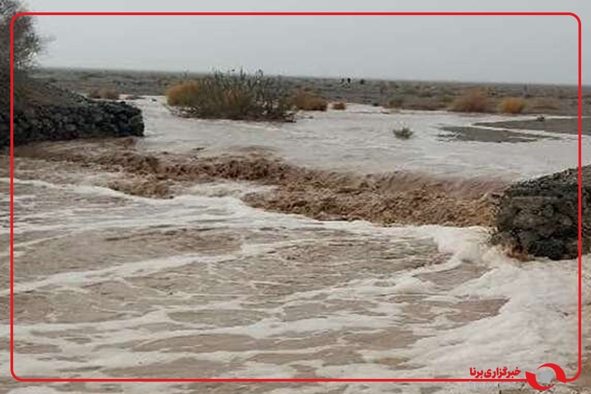 جاری شدن سیل در مسجدسلیمان خوزستان
