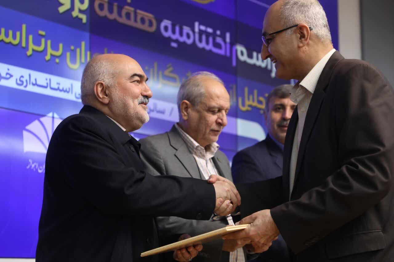 استاندار خوزستان: پژوهش زیربنای توسعه متوازن و پایدار استان است استاندار خوزستان: پژوهش زیربنای توسعه متوازن و پایدار استان است