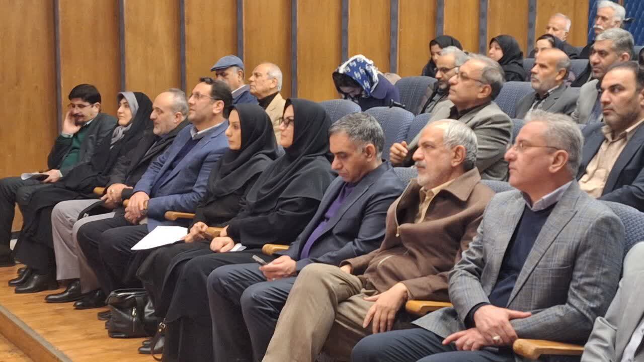 شخصیت و منش استاد فانی موجب ماندگاری این چهره ادبی و فرهنگی شده است 