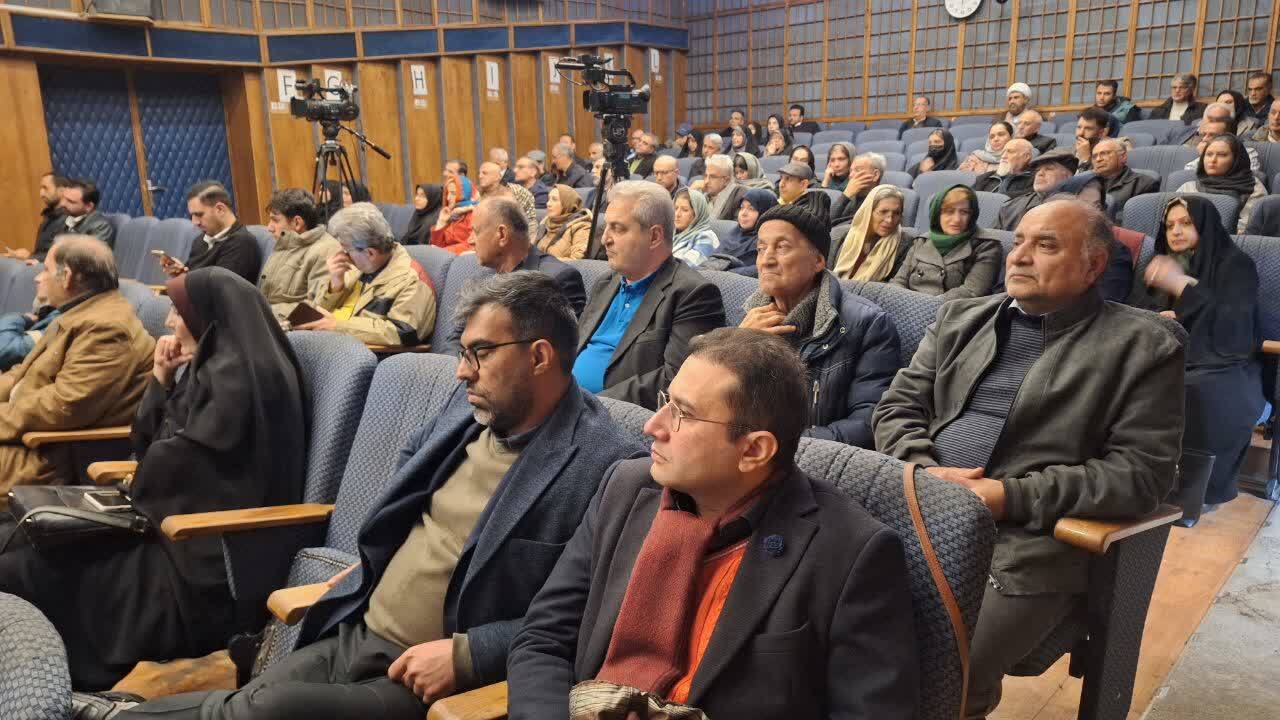 شخصیت و منش استاد فانی موجب ماندگاری این چهره ادبی و فرهنگی شده است 