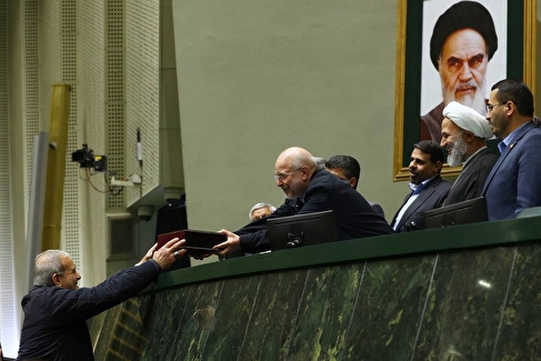 جراحی در بودجه دولت به نفع پروژه ها و یارانه ها؛ حذف ۱۳۶ ردیف کم‌اثر و چرخش منابع به سمت معیشت و عمران