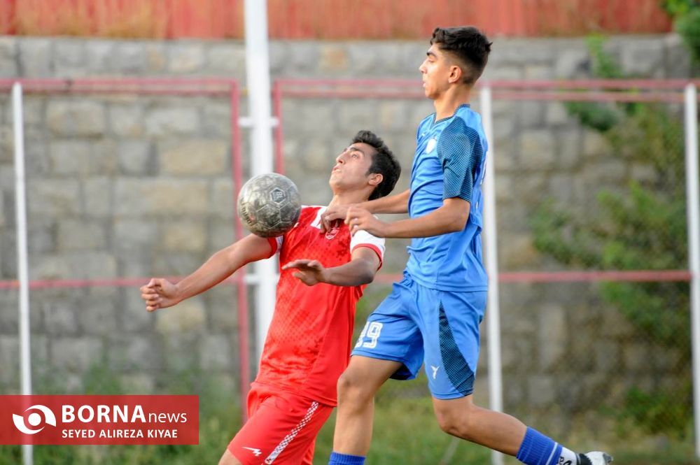 وقتی قاتل استقلال در دربی حضور داشت/ همتیمیهای شهرآبادی در انتظار فرصت ساپینتو وقتی قاتل استقلال در دربی حضور داشت/ همتیمیهای شهرآبادی در انتظار فرصت ساپینتو