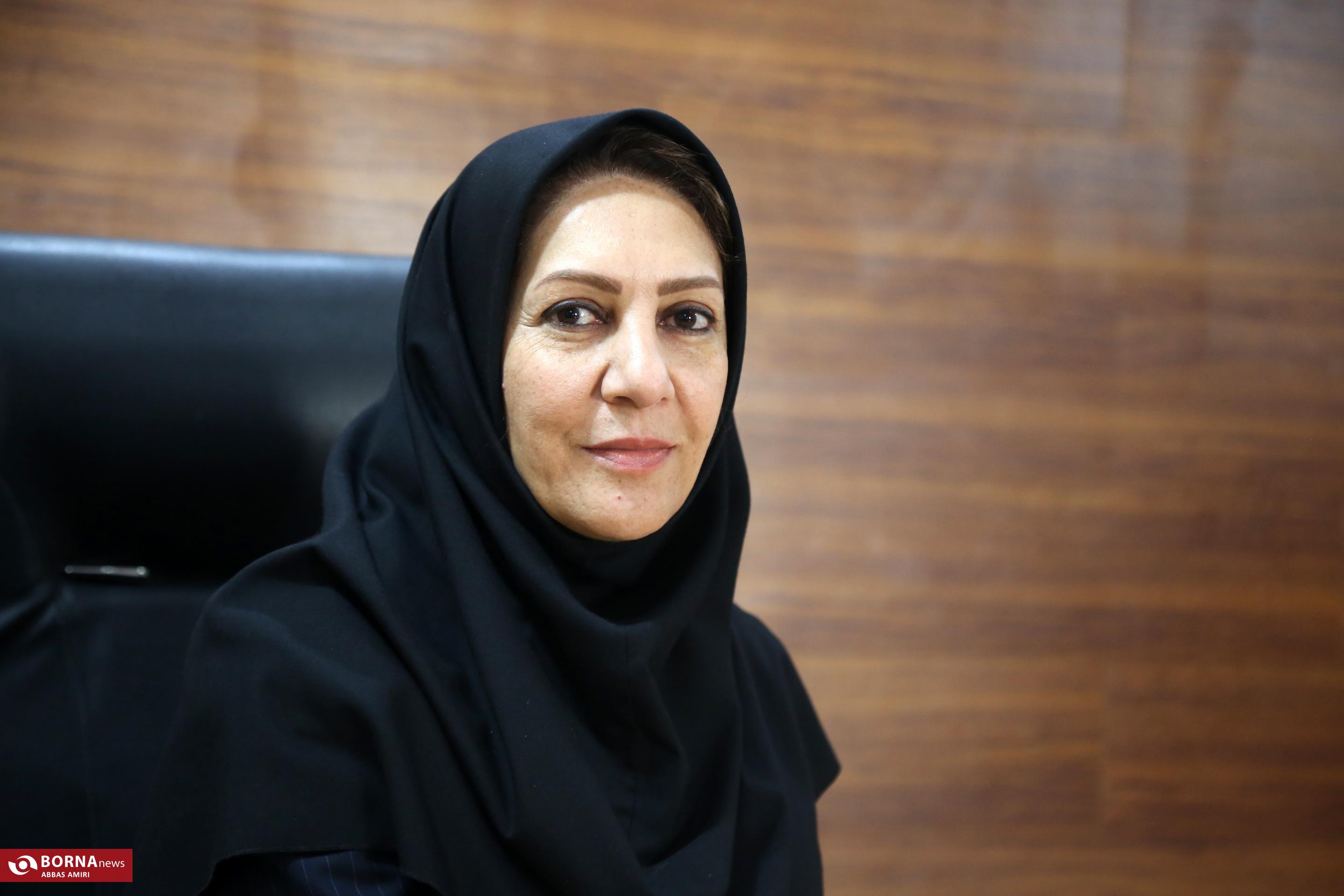 بازدید خبرنگاران از مرکز آموزش، پژوهش و نوآوری صنایع دستی فارس؛ نقش آموزش مستمر در توسعه و اشتغال‌زایی صنایع دستی