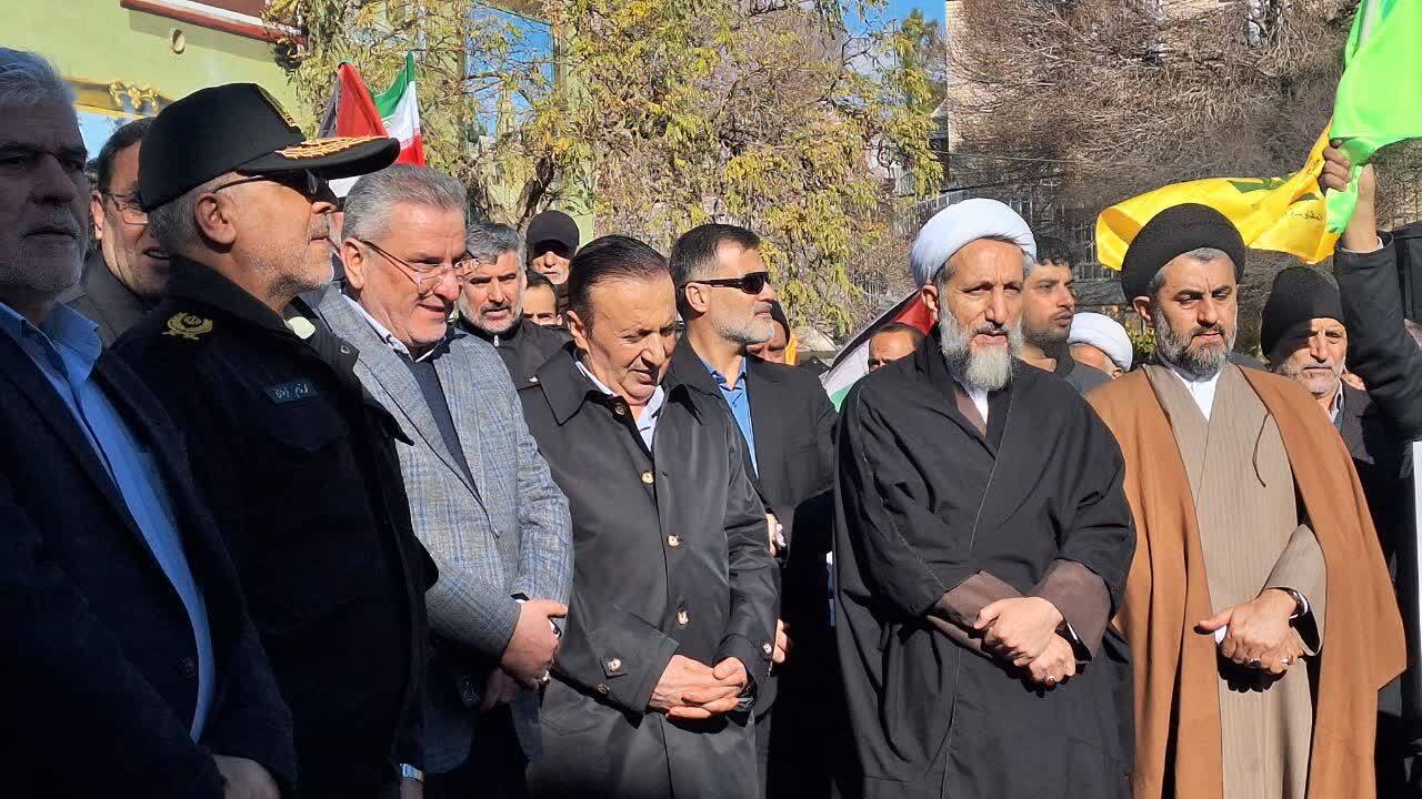 سردار آتانی: ۹ دی پاسخ راهبردی ملت ایران به طراحی پیچیده دشمنان بود سردار آتانی: ۹ دی پاسخ راهبردی ملت ایران به طراحی پیچیده دشمنان بود