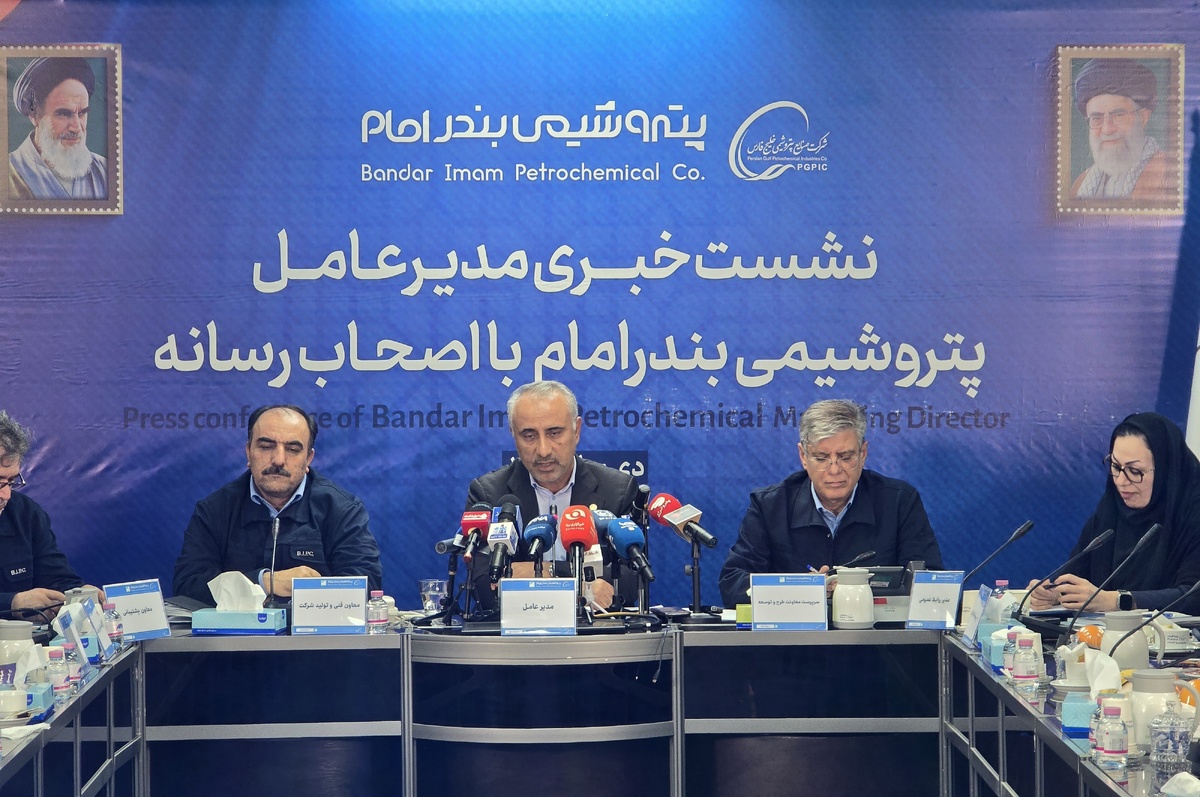 تداوم ناترازی خوراک و محدودیت‌های سرمایه‌گذاری در پتروشیمی‌ها، موتور پیشران اقتصاد کشور را تهدید می‌کند