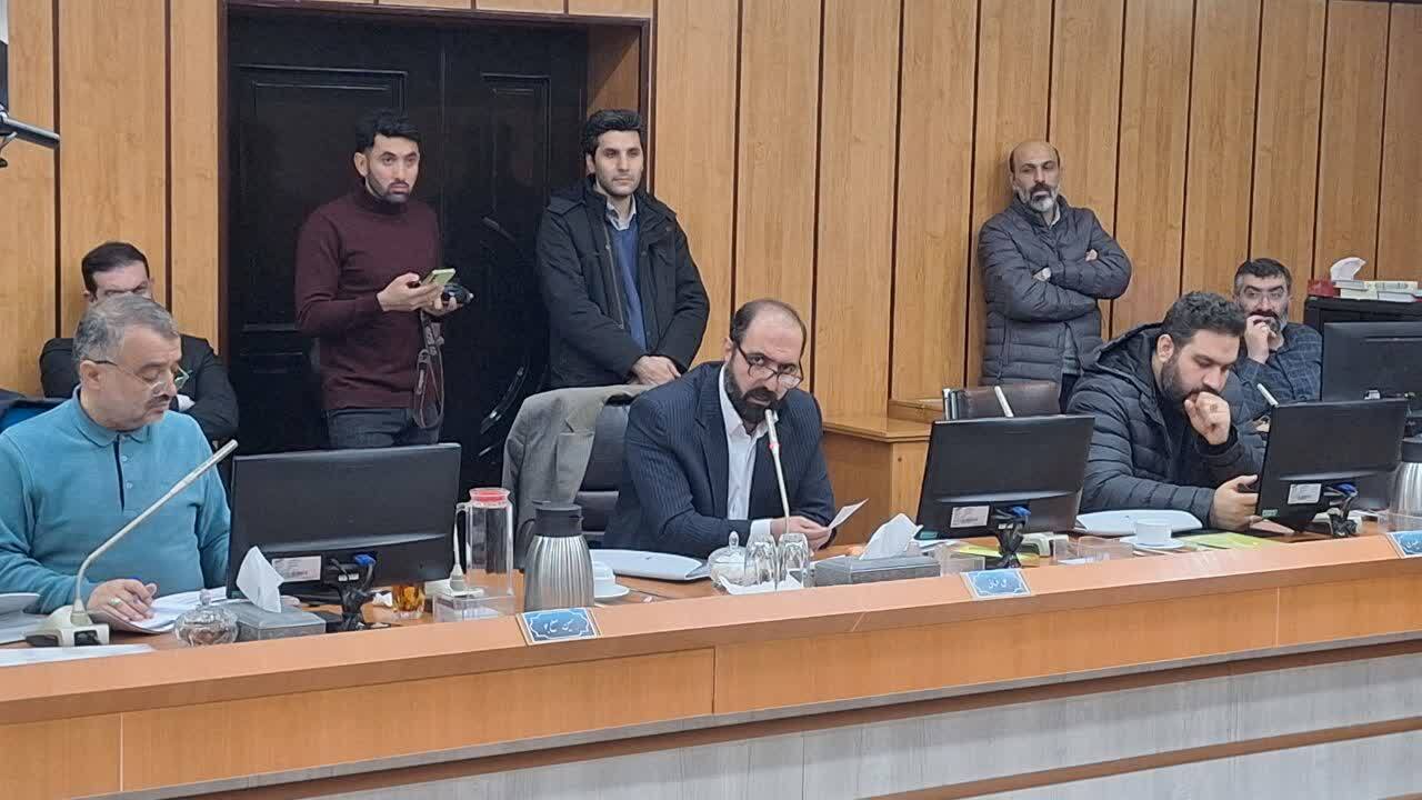 توزیع عادلانه امکانات و تکمیل طرح های نیمه تمام شهرداری قزوین در اولویت قرار گیرد توزیع عادلانه امکانات و تکمیل طرح های نیمه تمام شهرداری قزوین در اولویت قرار گیرد