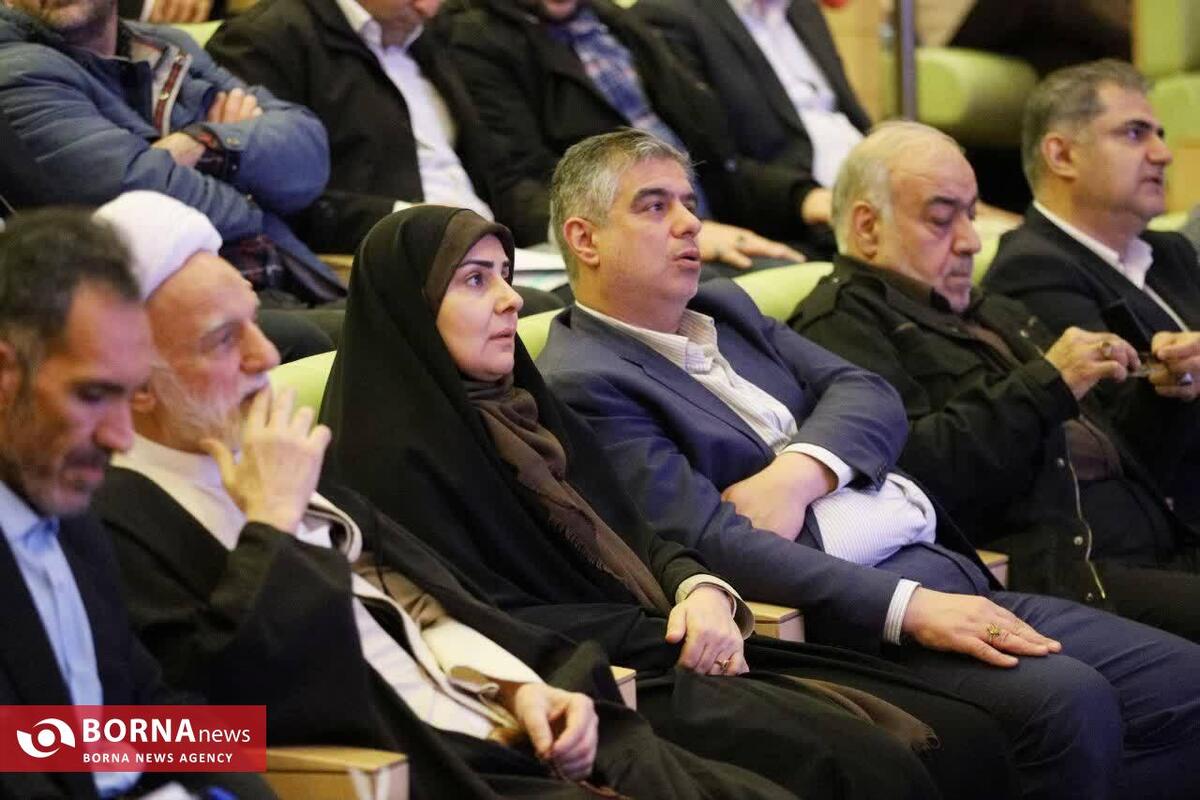 نشست شورای اداری استان مرکزی در بیت تاریخی امام خمینی (ره) برگزار شد