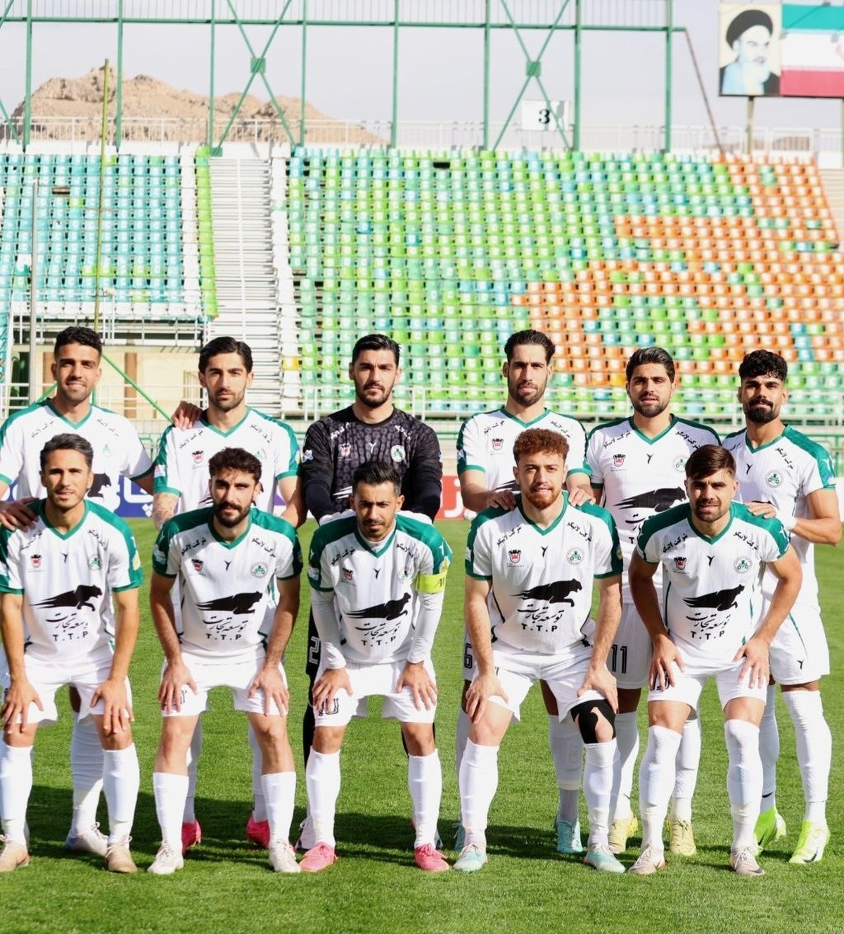 پیروزی خانگی ذوب آهن مقابل فجرسپاسی؛ گاندوها با امید به لیگ برگشتند