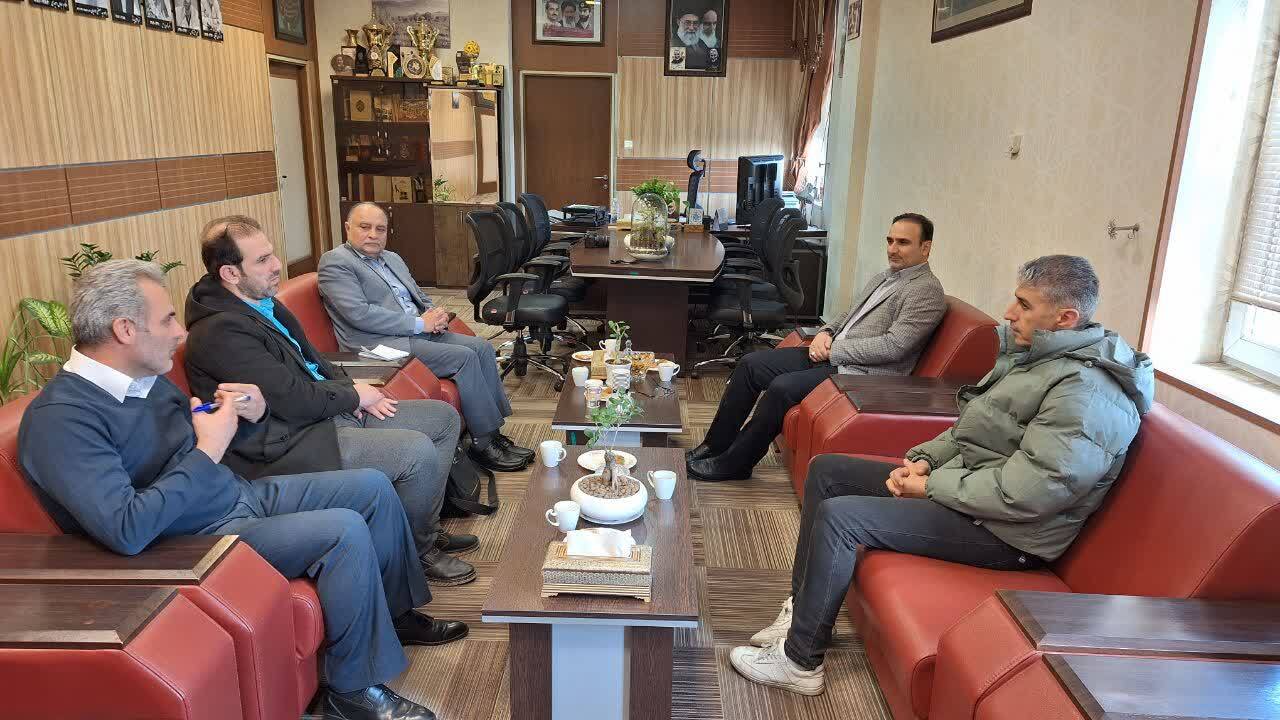 با نگاه راهبردی و برنامه محوری در ورزش مدیریت خواهم کرد/ با رسانه ها تعامل بیشتری خواهم داشت با نگاه راهبردی و برنامه محوری در ورزش مدیریت خواهم کرد/ با رسانه ها تعامل بیشتری خواهم داشت