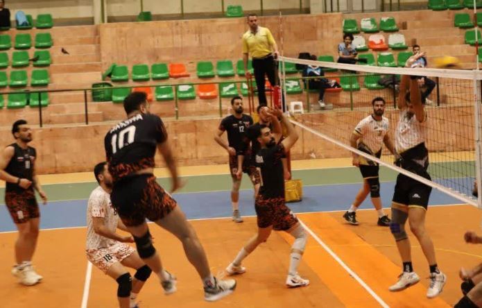 تیم والیبال «آریشای قزوین» در مسابقات والیبال دسته دوم کشور خوش درخشید تیم والیبال «آریشای قزوین» در مسابقات والیبال دسته دوم کشور خوش درخشید