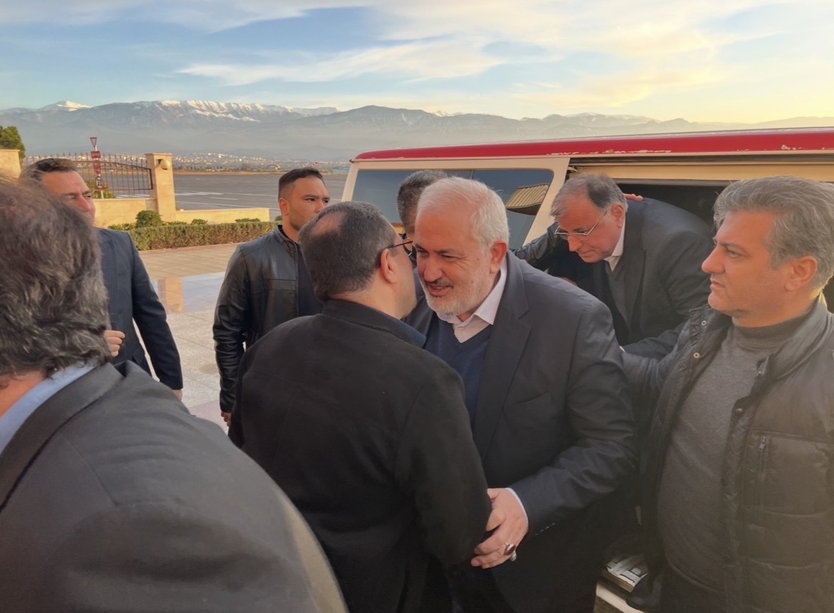 وزیر نیرو به‌منظور افتتاح و آغاز عملیات اجرایی پروژه‌های مهم آب و برق وارد استان گلستان شد