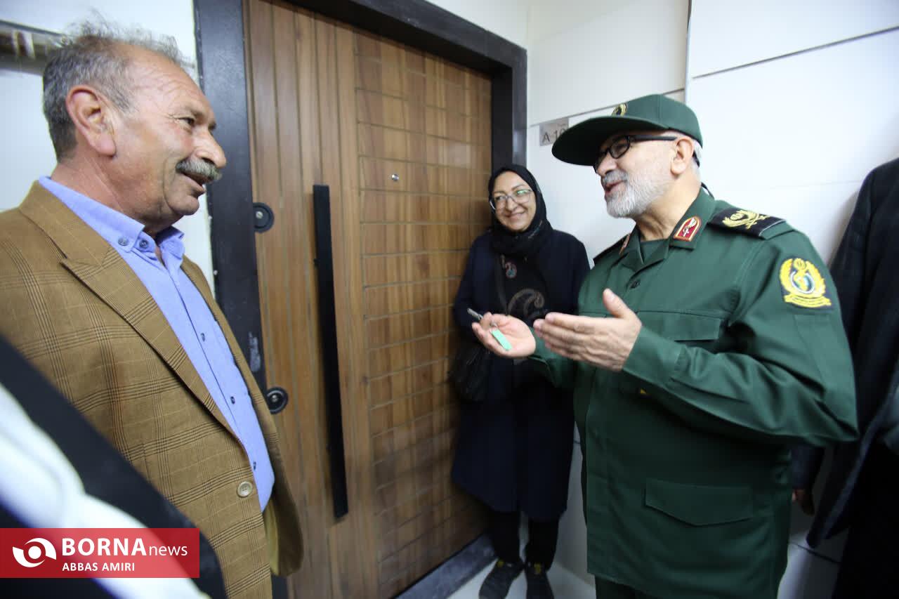 پیشتازی شرکت عمران صدرا در تحقق نهضت ملی مسکن / کلید ۶۴۱ واحد مسکونی به شهروندان تحویل شد