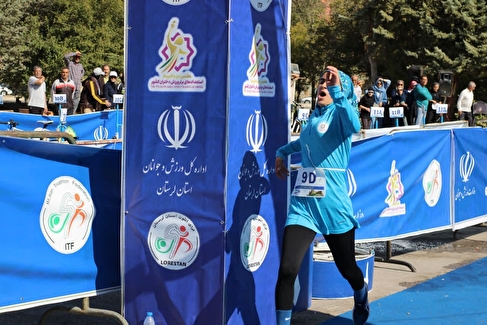 مسابقات دواتلون دختران المپیاد استعدادهای برتر کشور