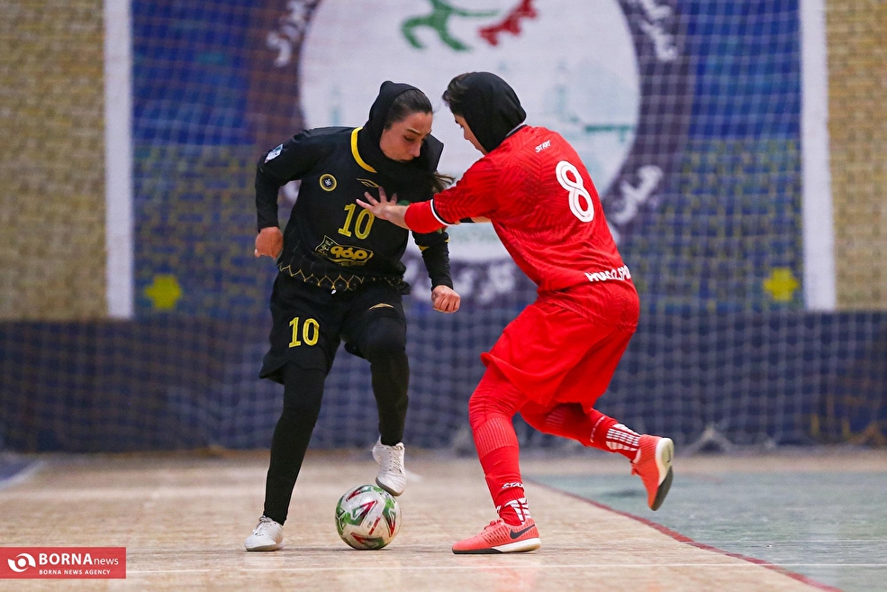دیدار تیم‌های فوتسال سپاهان - فولاد هرمزگان