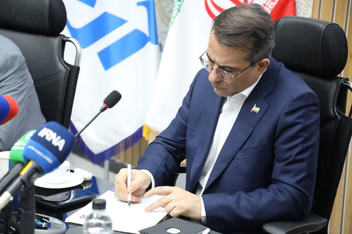 معاون رئیس جمهور: تجمیع ادارات در مجتمع‌های متمرکز، کیفیت خدمات عمومی را ارتقا می‌دهد