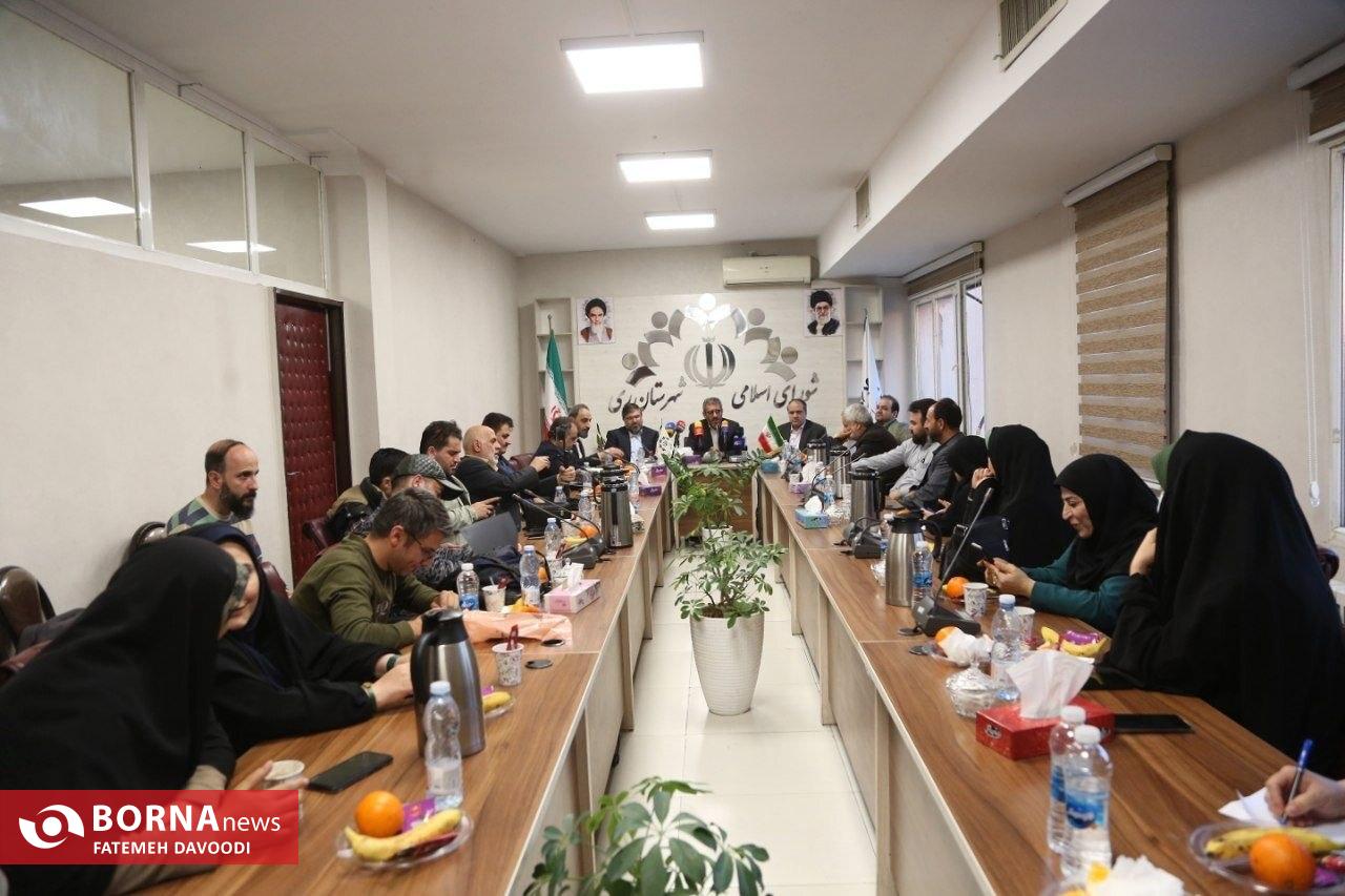 واکاوی مشکلات حوزه شهری ری با حضور رییس شورای اسلامی استان تهران واکاوی مشکلات حوزه شهری ری با حضور رییس شورای اسلامی استان تهران