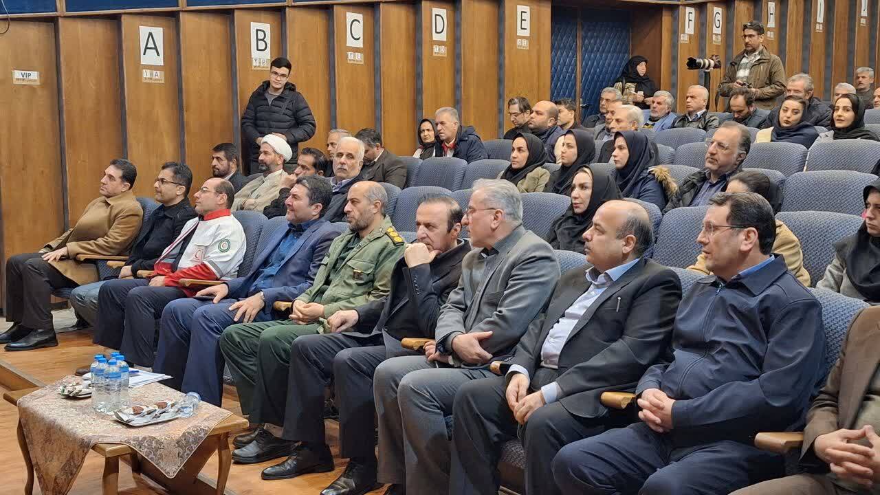 ۱۴۰۰ میلیارد تومان کالا برگ میان مردم استان قزوین توزیع می شود/ کالابرگ صدقه نیست