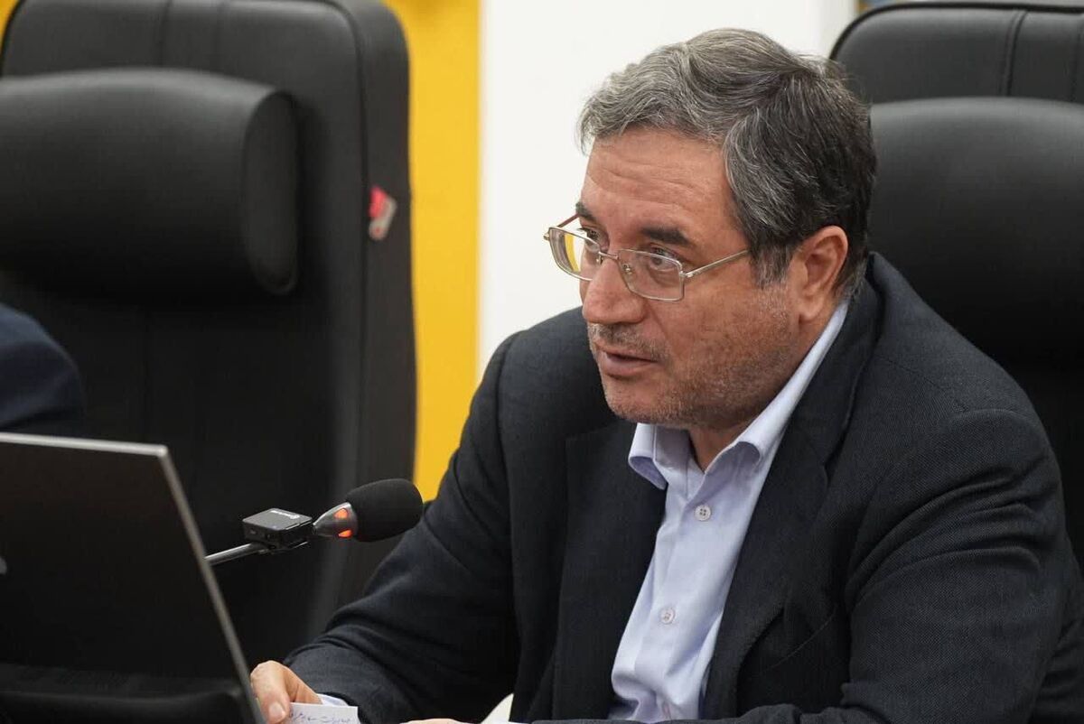 استاندار: نباید طرح سرمایه‌گذاری در آذربایجان‌غربی معطل بماند