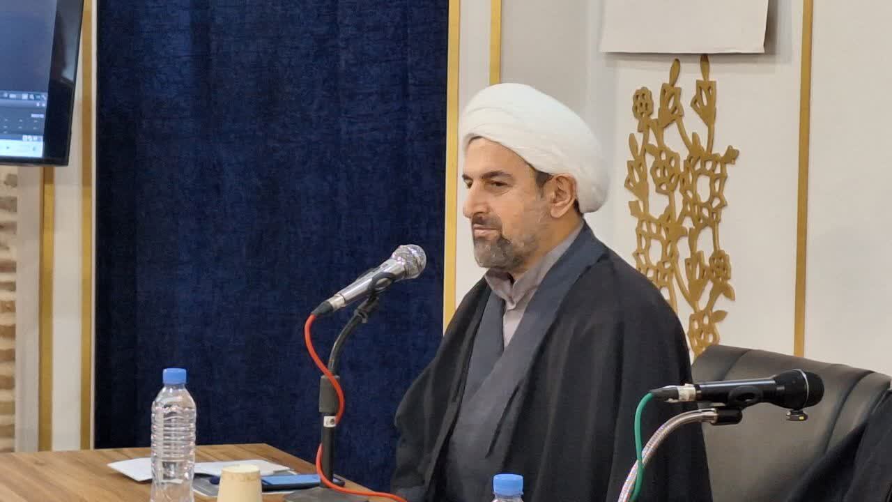 در انتصابات استان دخالت نمی کنم/ اولویت با انتخاب مدیران شایسته بومی باشد در انتصابات استان دخالت نمی کنم/ اولویت با انتخاب مدیران شایسته بومی باشد