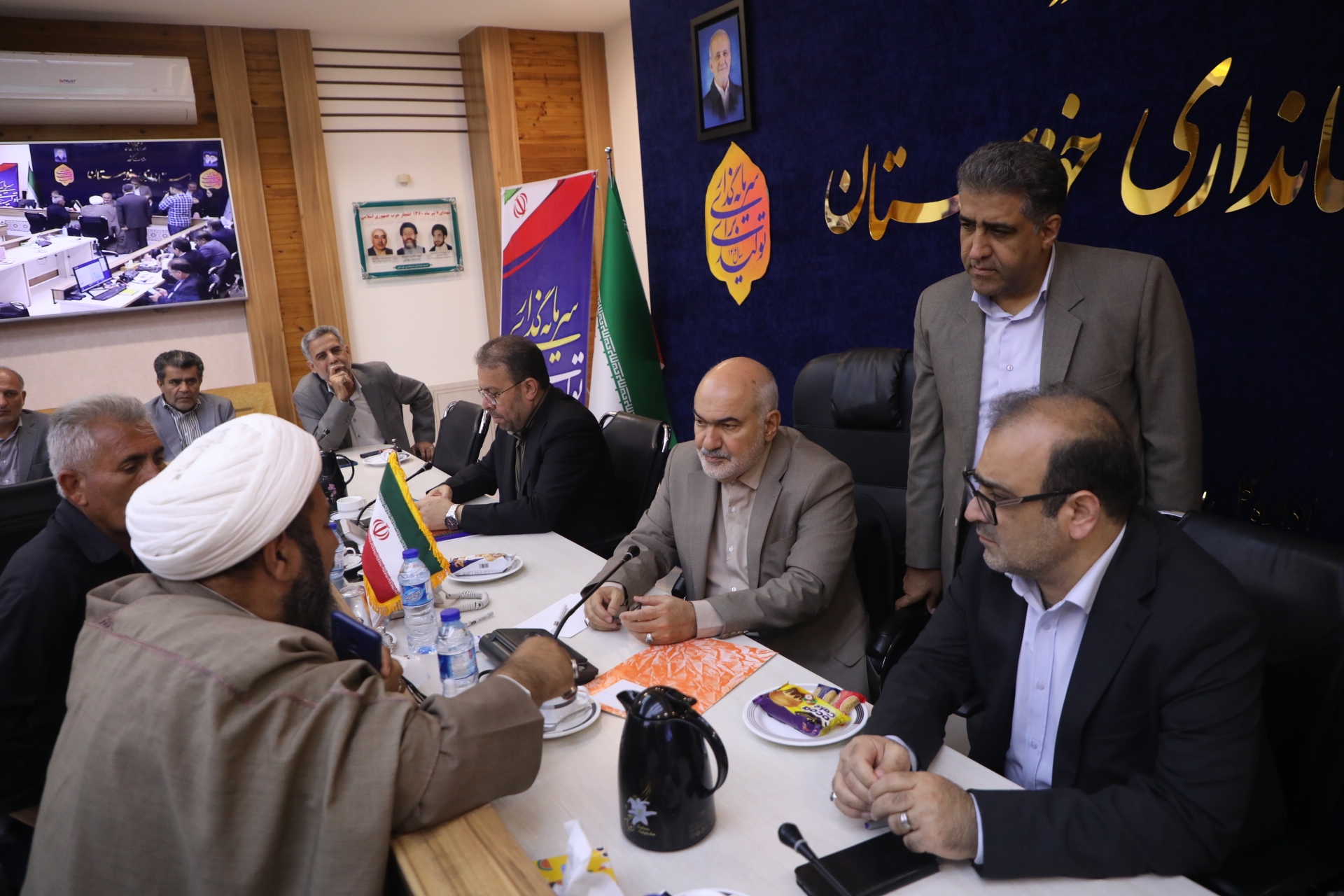 پاسخگویی حضوری استاندار خوزستان به درخواست‌های شهروندان + عکس