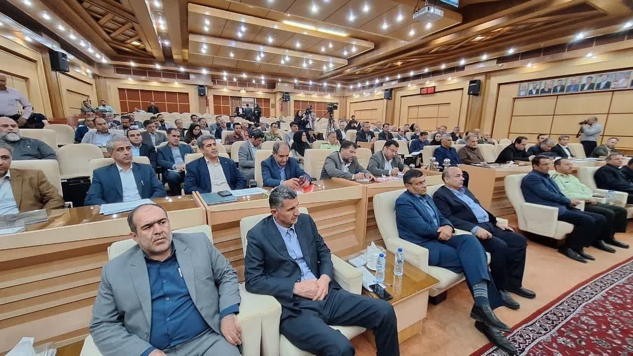 تقدیر معاون وزیر راه و شهرسازی از عملکرد بانک مسکن استان قزوین در نهضت ملی مسکن تقدیر معاون وزیر راه و شهرسازی از عملکرد بانک مسکن استان قزوین در نهضت ملی مسکن