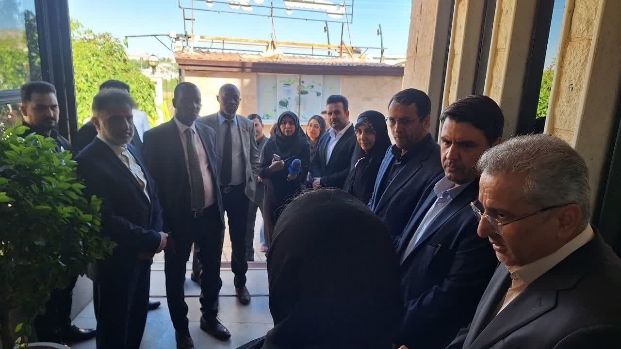 سفرای خارجی پنج کشور به قزوین سفر کردند سفرای خارجی پنج کشور به قزوین سفر کردند