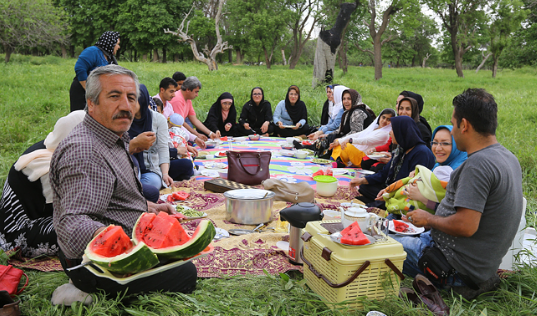 آیین پنجاه بدر؛ سنت دیرین قزوینیها برای طلب باران و برکت آیین پنجاه بدر؛ سنت دیرین قزوینیها برای طلب باران و برکت
