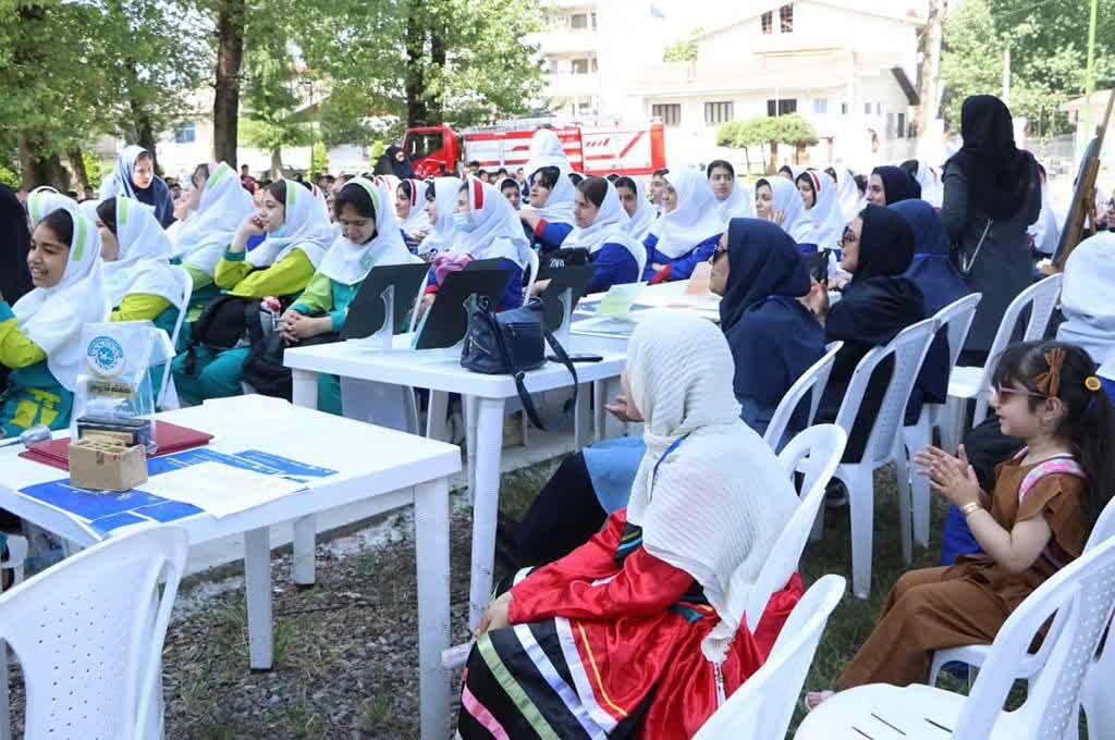 همایش نجومی کاوشگران کهکشان درفومن برگزارشد/ یک رویداد علمی با طعم فرهنگ و هنر همایش نجومی کاوشگران کهکشان درفومن برگزارشد/ یک رویداد علمی با طعم فرهنگ و هنر