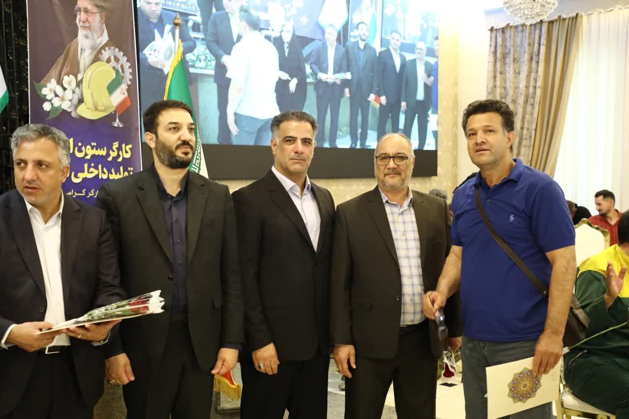 در مراسمی باشكوه از كارگران شهرداری اندیشه تجلیل شد
