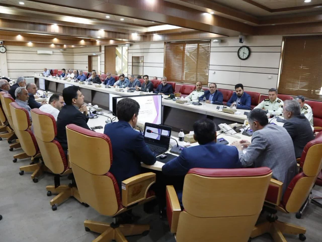 شناسایی 30 میلیون لیتر قاچاق سوخت در شرکتهای دولتی/ نصب GPS بر روی تراکتورهای کشاورزی تسریع شود شناسایی 30 میلیون لیتر قاچاق سوخت در شرکتهای دولتی/ نصب GPS بر روی تراکتورهای کشاورزی تسریع شود