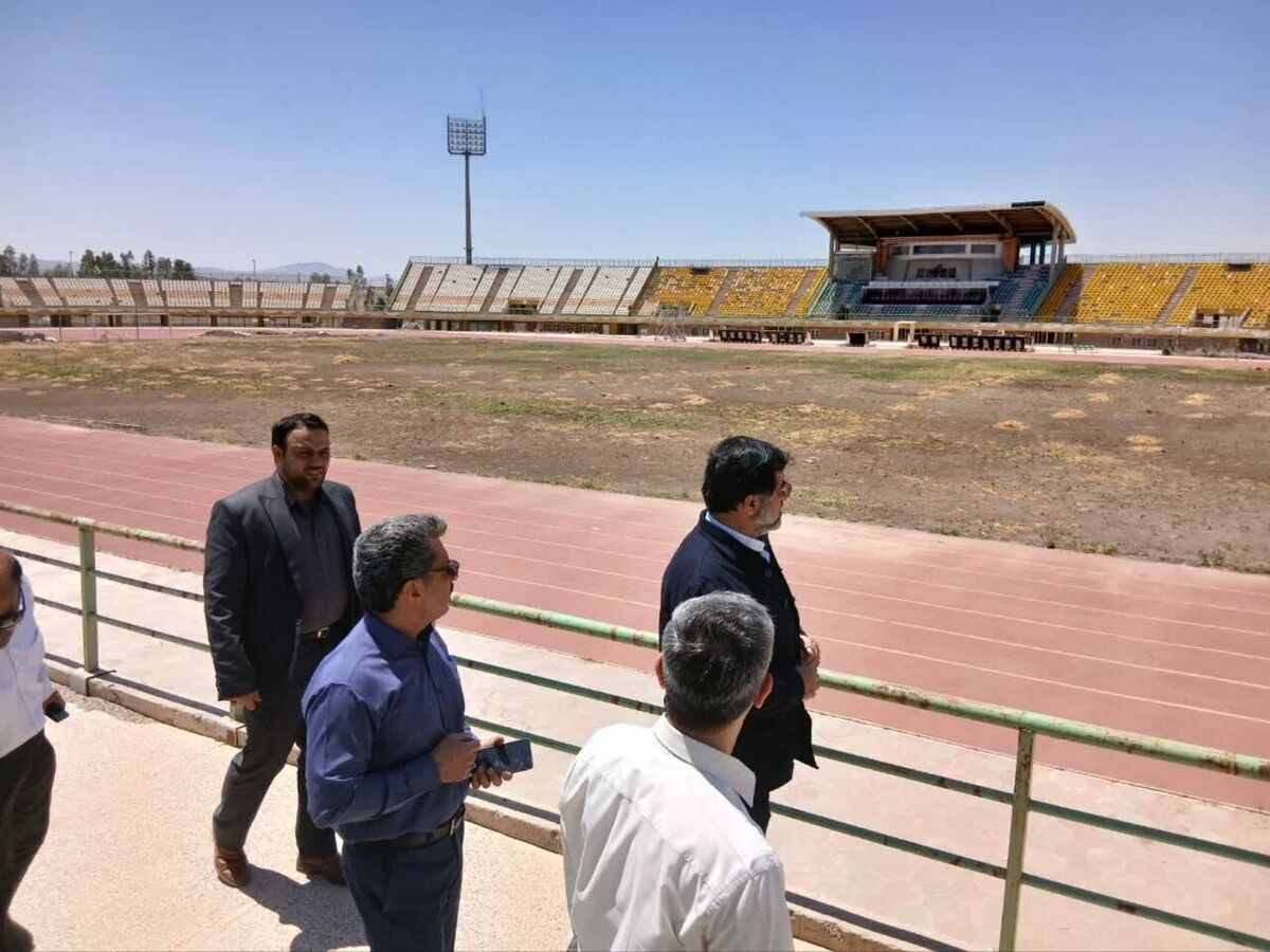 استاندار قم: بهسازی ورزشگاه یادگار امام در اولویت قرار می‌گیرد