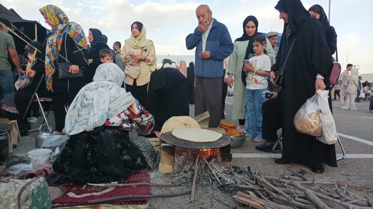 استقبال چشمگیر مردم از سیاه چادرهای عشایری در جشنواره روستایی قزوین