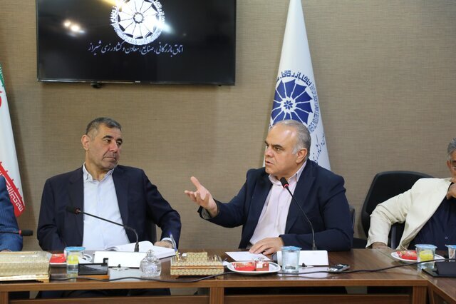 اتاق بازرگانی فارس در انتظار دستور رییس جمهوری برای کوچک کردن دولت