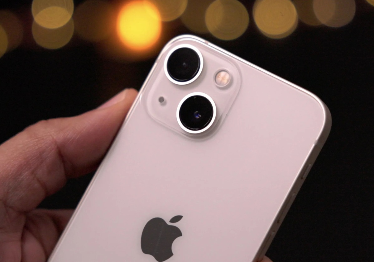 ارسال پیام اضطراری با ماهواره در آیفون ۱۳ ممکن شد