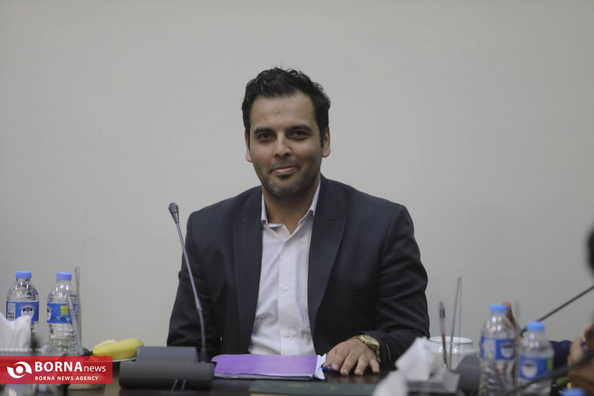 زبان مادری، ستون اندیشه و حافظه‌ی ایرانی