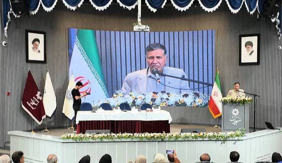 نشست‌های علمی همایش ملی بزرگداشت حکیم ابوالقاسم فردوسی برگزار شد