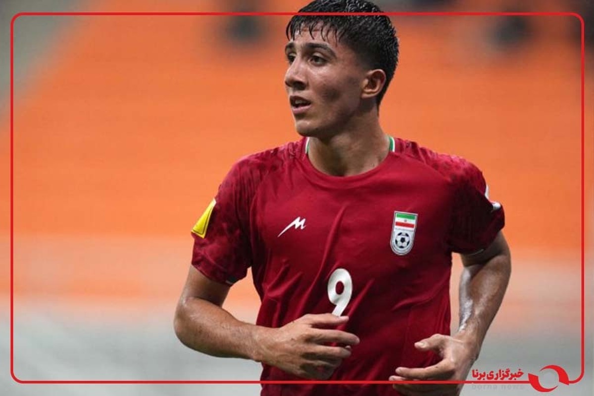 گل دوم پرسپولیس به هوادار توسط یعقوب براجعه در دقیقه ۹۰+۷